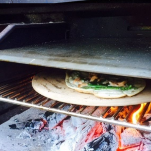 samenwerking braaimaster kokbeton partner genieten buitenkeuken zuid afrikaans